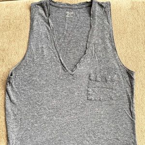 Madewell pocket tank in heather grey - great condition!